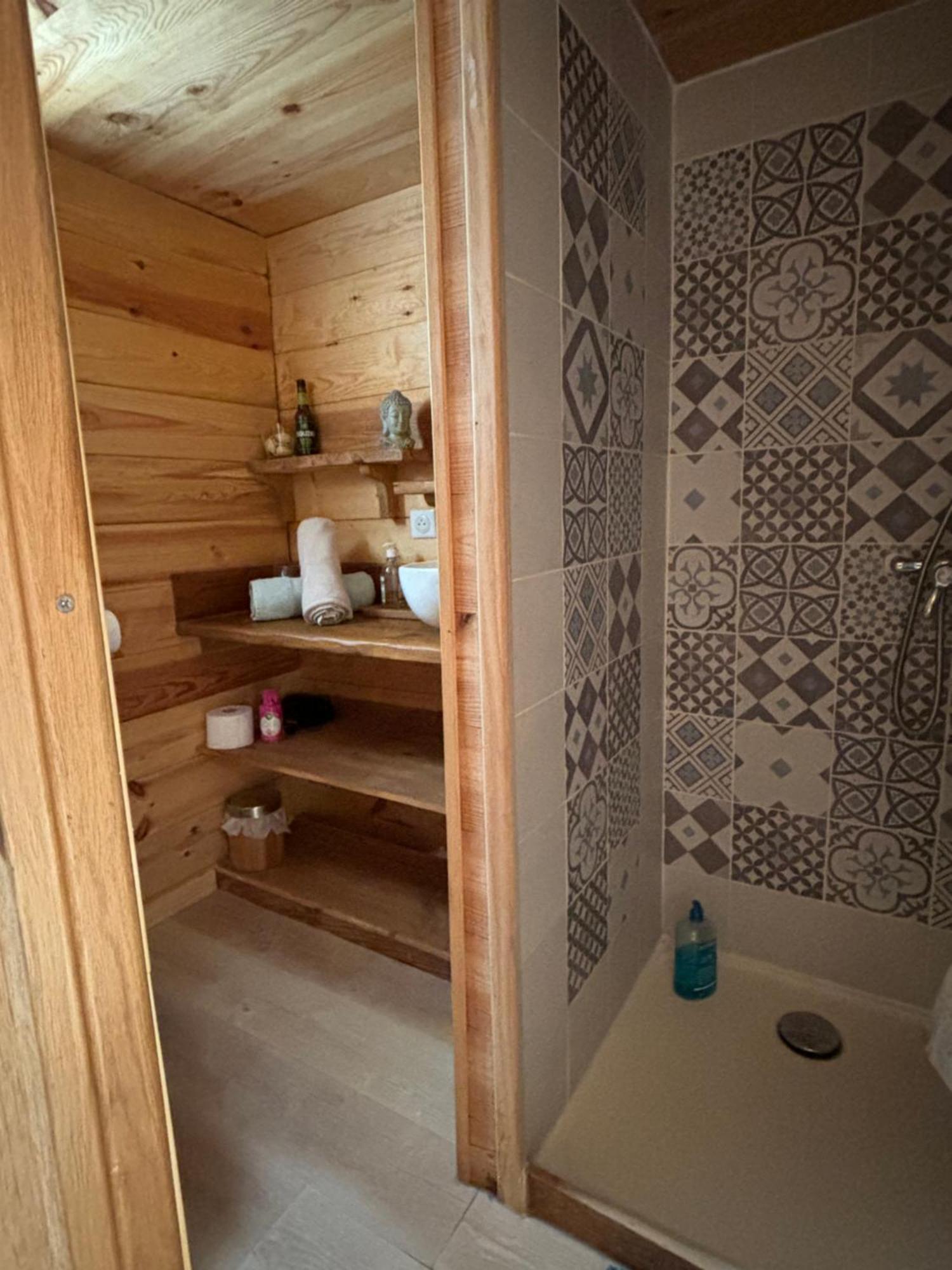 La Wodapalousa, Surf & Crossfit Guesthouse, 800M From Beach Бідар Екстер'єр фото