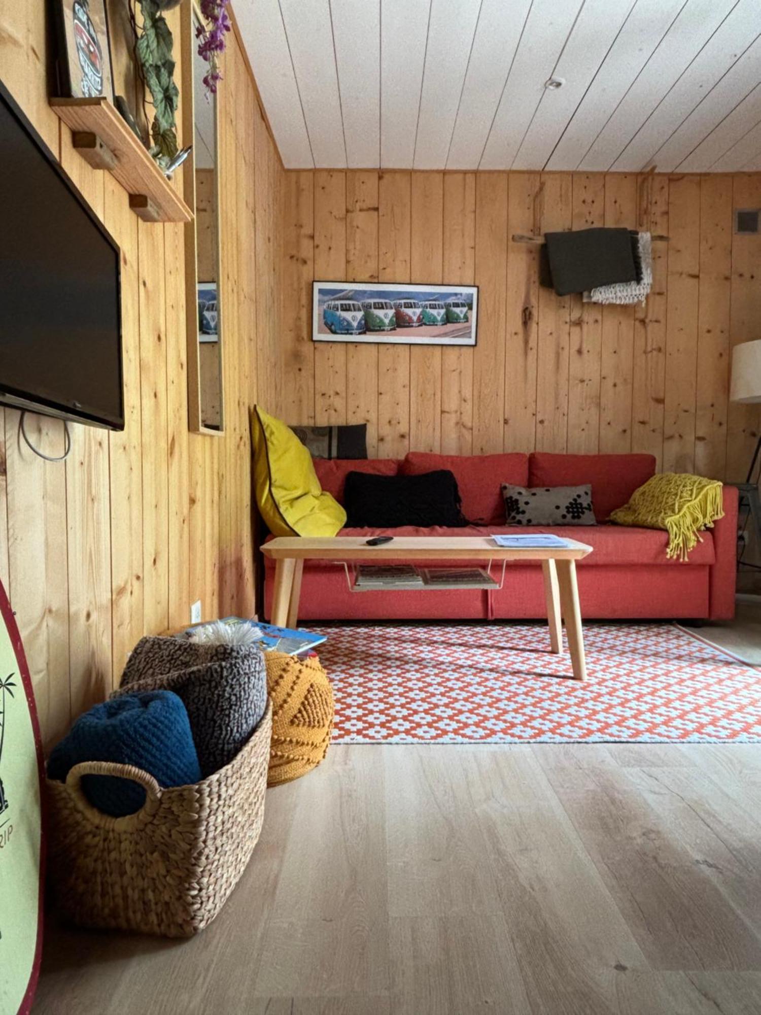 La Wodapalousa, Surf & Crossfit Guesthouse, 800M From Beach Бідар Екстер'єр фото
